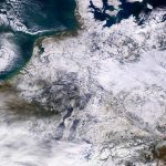 Meteo, l’ondata di gelo si sposta verso i Balcani ed è sempre più vicina all’Italia: -16°C a Praga, -10°C a Budapest [DATI e FOTO]