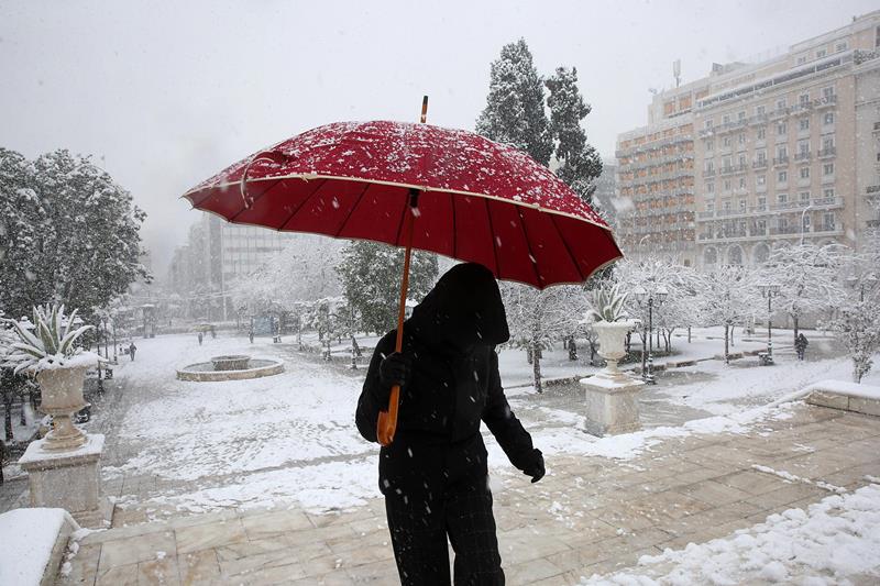 neve grecia atene