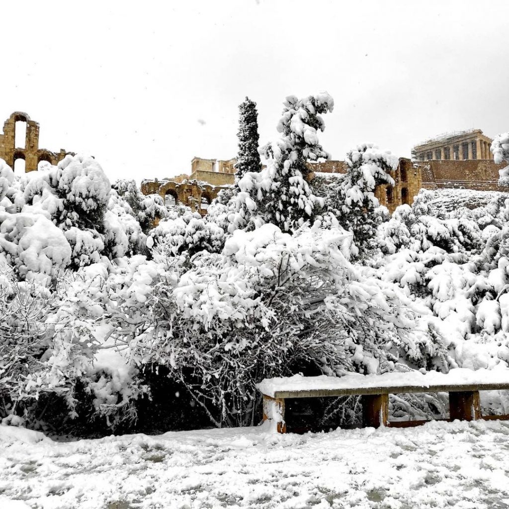 neve grecia atene acropoli