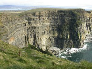 sezione geologica cliff of moher