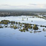 Alluvioni “catastrofiche” in Australia, il Nuovo Galles del Sud è sott’acqua: le drammatiche immagini aeree [FOTO]
