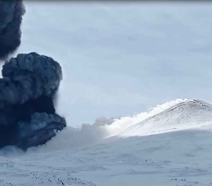 eruzione etna 15 parossismo