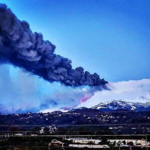 etna eruzione oggi
