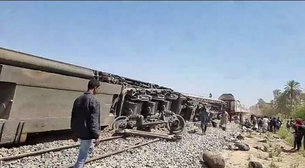 incidente treni egitto