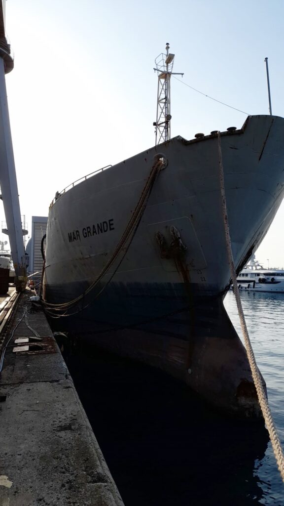 Ship recycling