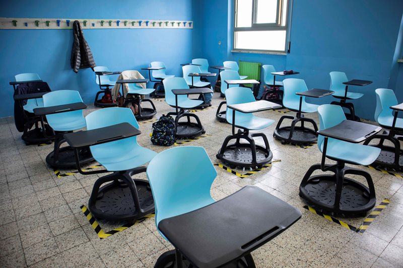 banchi a rotelle scuola liceo da vinci reggio calabria