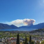 Forte vento e siccità, incendi devastanti tra Piemonte, Lombardia e Svizzera: allarme in Val Cannobina e all’Alpe Noveis