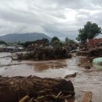 Inondazioni in Indonesia: si aggrava il bilancio delle vittime, migliaia di sfollati [FOTO]