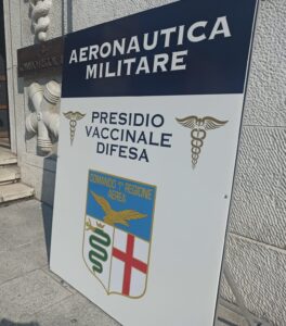 presidi vaccinali dell'Aeronautica e Milano e Verona