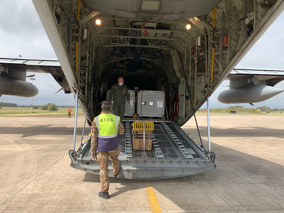 trasporto vaccini aeronautica militare