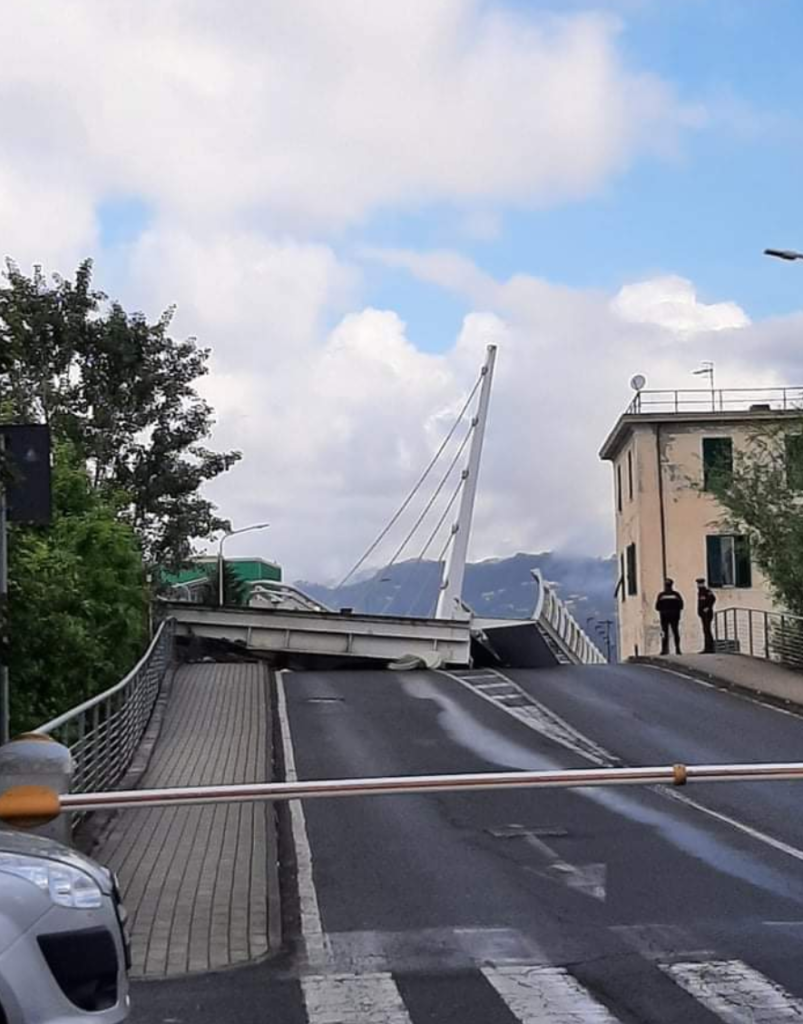 Crollo ponte della Darsena Pagliari - La Spezia