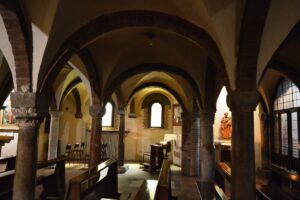 cripta chiesa crocifisso bologna