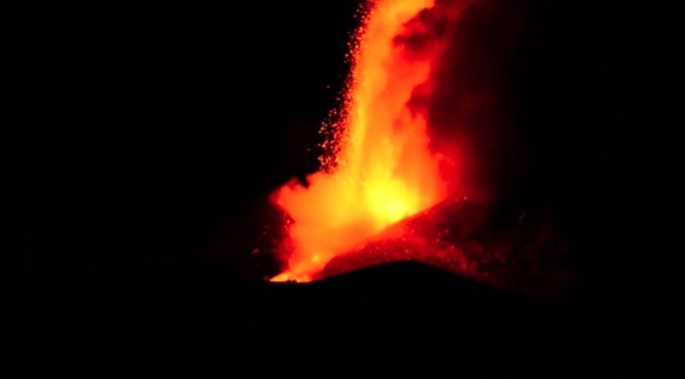 eruzione etna 21 maggio 2021