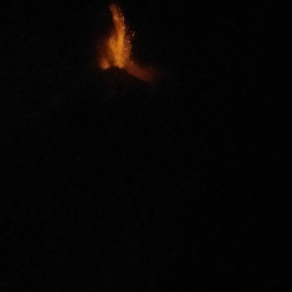 eruzione etna oggi