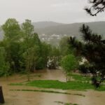Maltempo, forti temporali in Friuli: piogge abbondanti nell’est della regione al confine con la Slovenia, Isonzo in piena [FOTO]