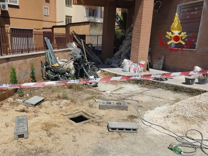 bimbo caduto in un pozzo a Roma