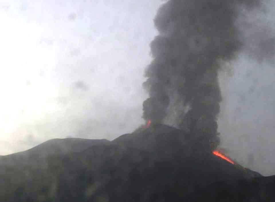 eruzione etna 23 giugno 2021