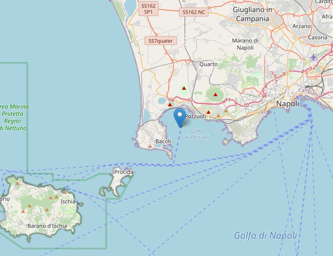terremoto oggi pozzuoli napoli campania