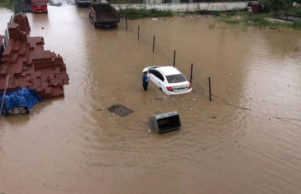 alluvione riza turchia
