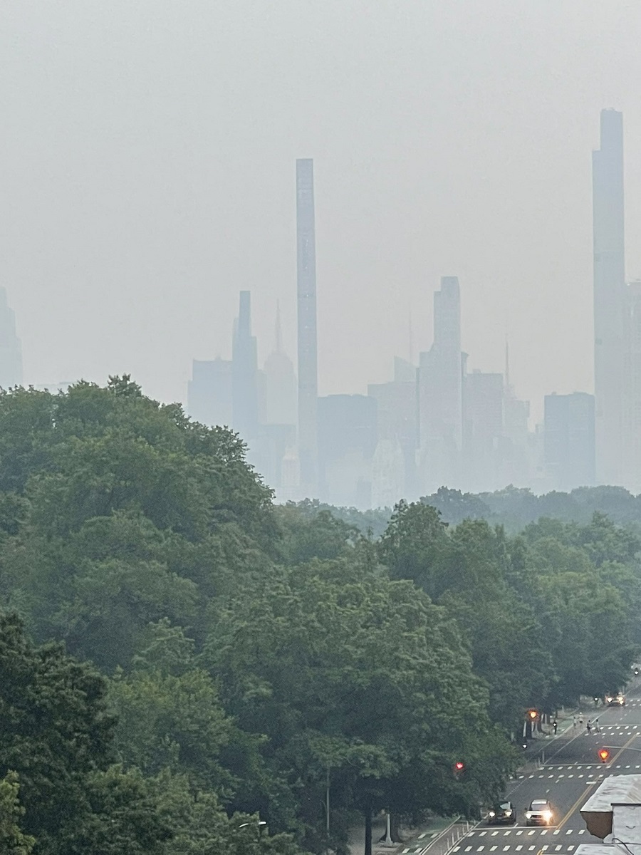 foschia New York incendi Canada