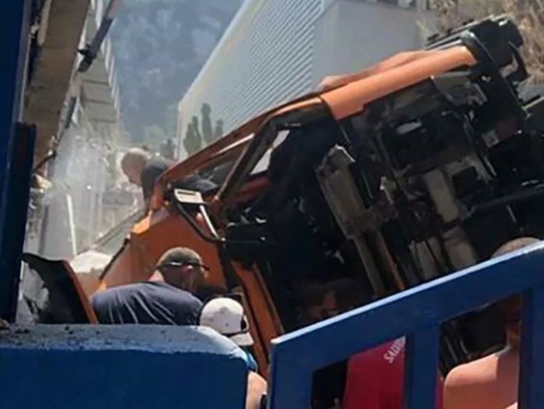 incidente capri bus oggi