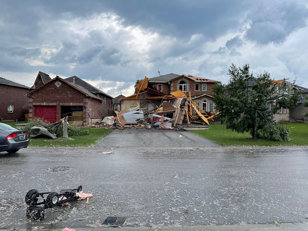 tornado ontario canada berrie