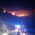 Incendi: notte di fuoco in Sicilia e Calabria, 8 Canadair in volo dall’alba [FOTO e VIDEO]