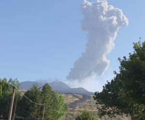 etna oggi