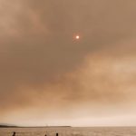 Sicilia infuocata con punte di +43°C nel Palermitano: oltre 25 incendi nella provincia, case evacuate a Gangi e Balestrate – FOTO