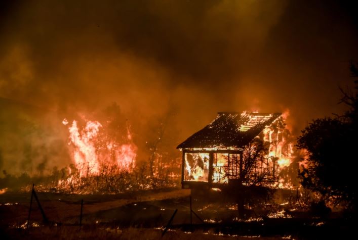 incendi vilia grecia