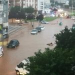 Maltempo, devastanti piogge torrenziali in Spagna: località sommerse nelle province di Huelva e Badajoz – FOTO e VIDEO