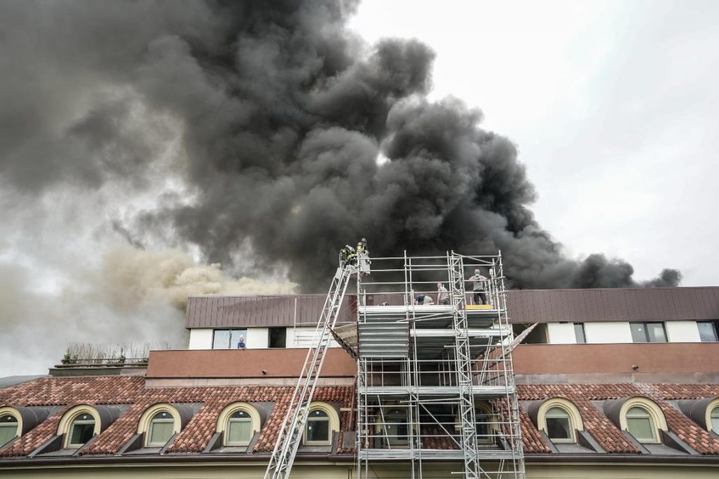 Incendio torino