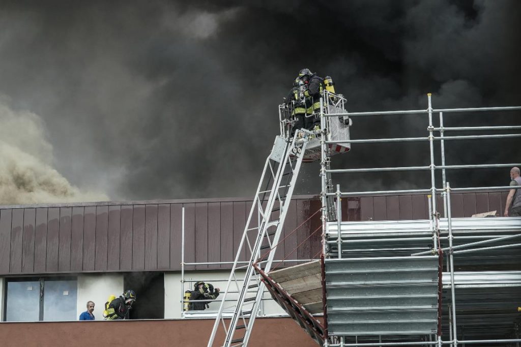 Incendio torino