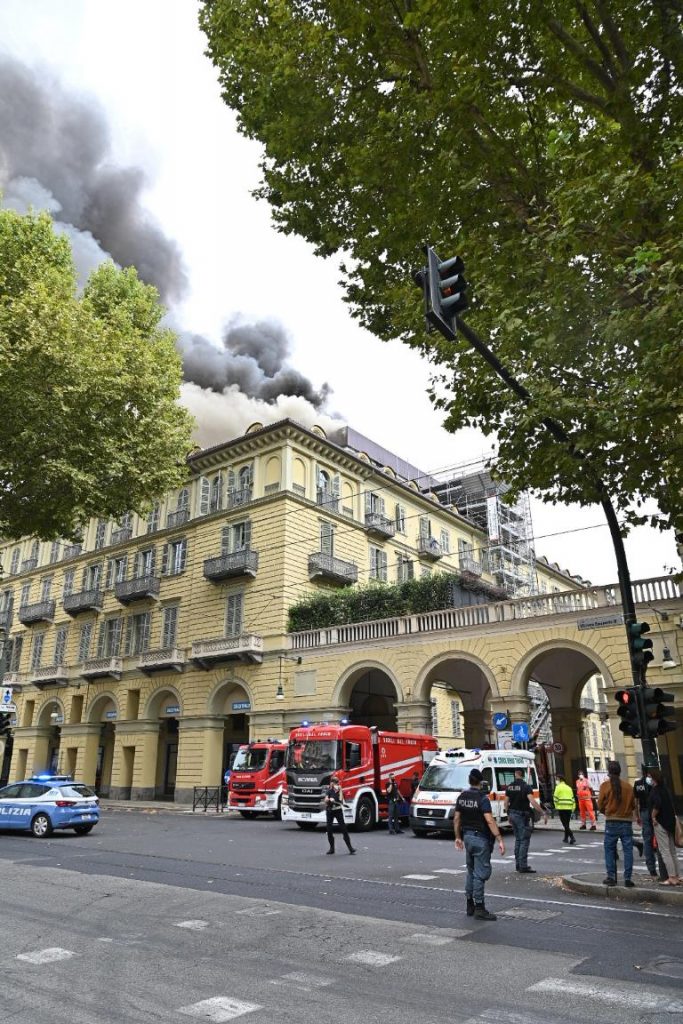 Incendio torino