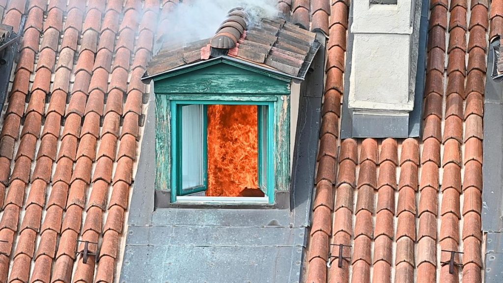 Incendio torino