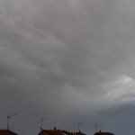 Allerta Meteo in Spagna: forti piogge e grandinate in arrivo sul gran parte del Paese, primi disagi a Madrid [FOTO]