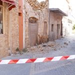 Terremoto in Grecia, violenta scossa colpisce Creta: almeno un morto e diversi feriti, crolli e danni [FOTO e VIDEO]