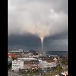 Paura e danni in Germania, tornado colpisce la città baltica di Kiel: persone trascinate in acqua, almeno 8 feriti [FOTO e VIDEO]