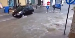 bomba d'acqua otranto