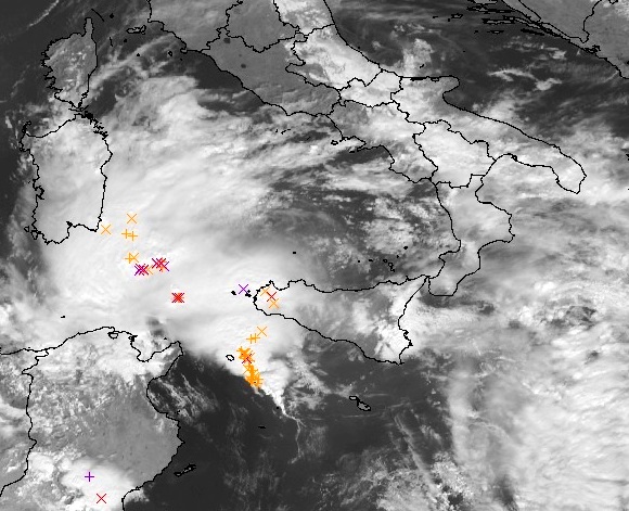 maltempo oggi fulminazioni