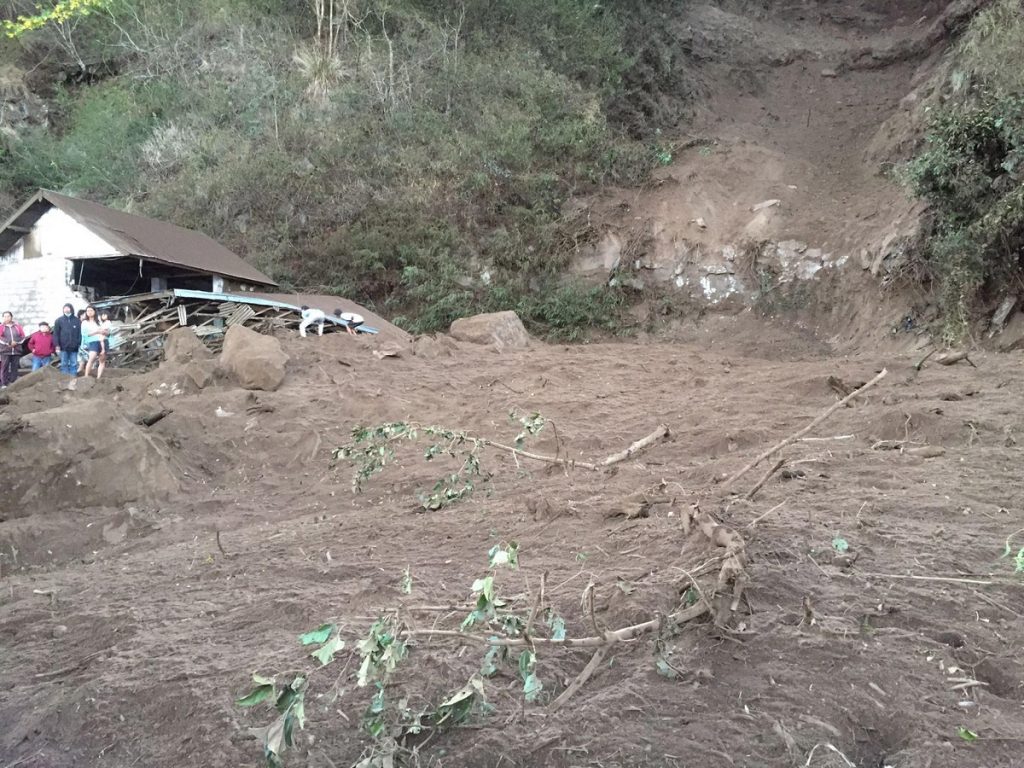 terremoto bali indonesia