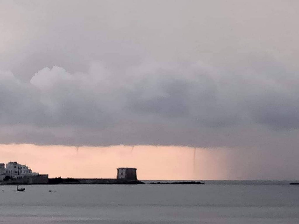 waterspout trapani