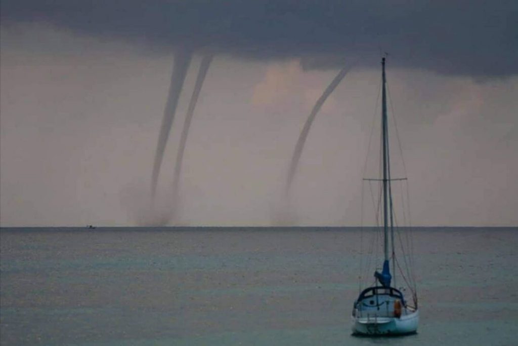 waterspout trapani