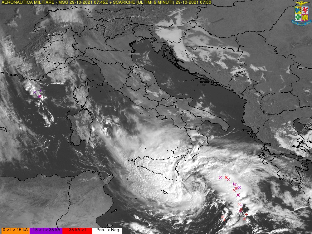 uragano apollo 29 ottobre 2021