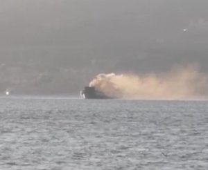 incendio traghetto stretto di messina