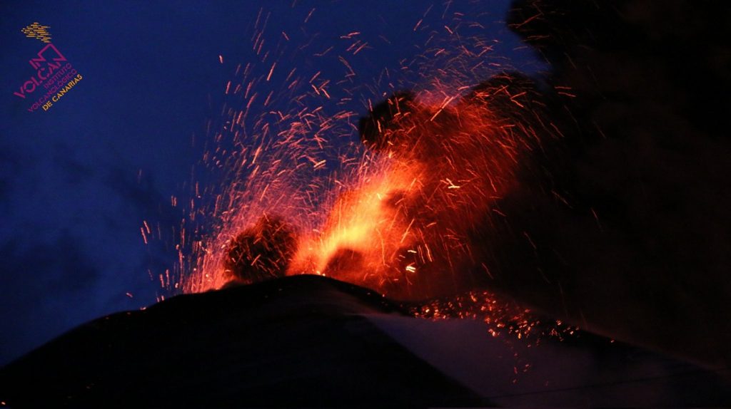 eruzione la palma cumbre vieja