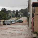 Maltempo, alluvione lampo nel Salento: tornado a Santa Cesarea Terme e Tricase, 187mm a Cerfignano, fiume di fango in mare a Otranto – FOTO e VIDEO