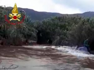 maltempo sardegna salvataggio