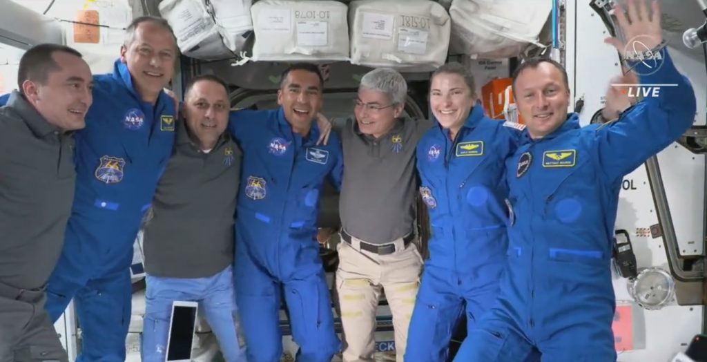stazione spaziale crew 3