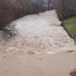 Maltempo Marche: piogge torrenziali nell’Anconetano, il fiume Esino è esondato a Cupramontana [FOTO]